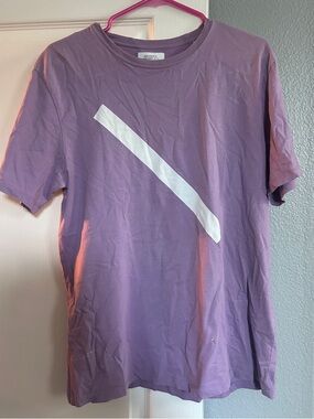 L Men's Lavender Graphic Tee with White Stripe - Saturdays NYC